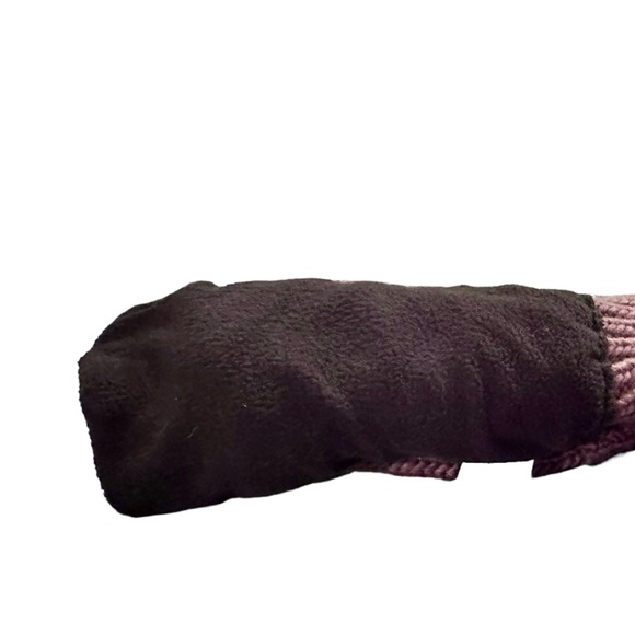 NWT ROOTS mittens - Picture 3 of 3